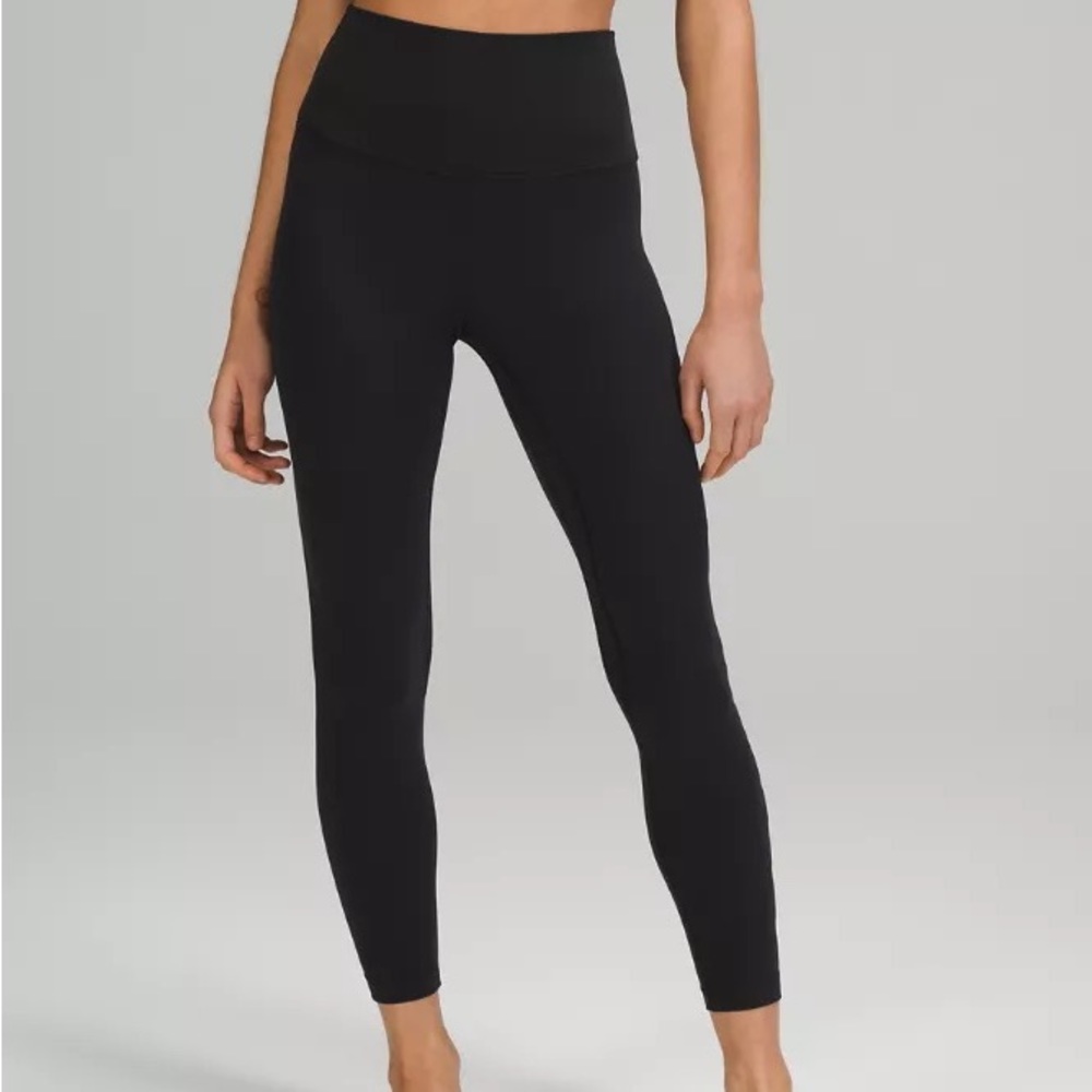 Lululemon Align High Rise Yoga Pants 25” in Black. WORN ONCE!